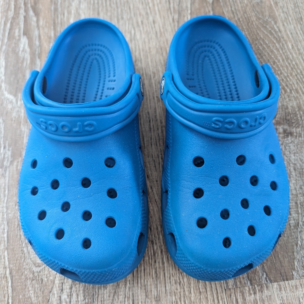 Crocs